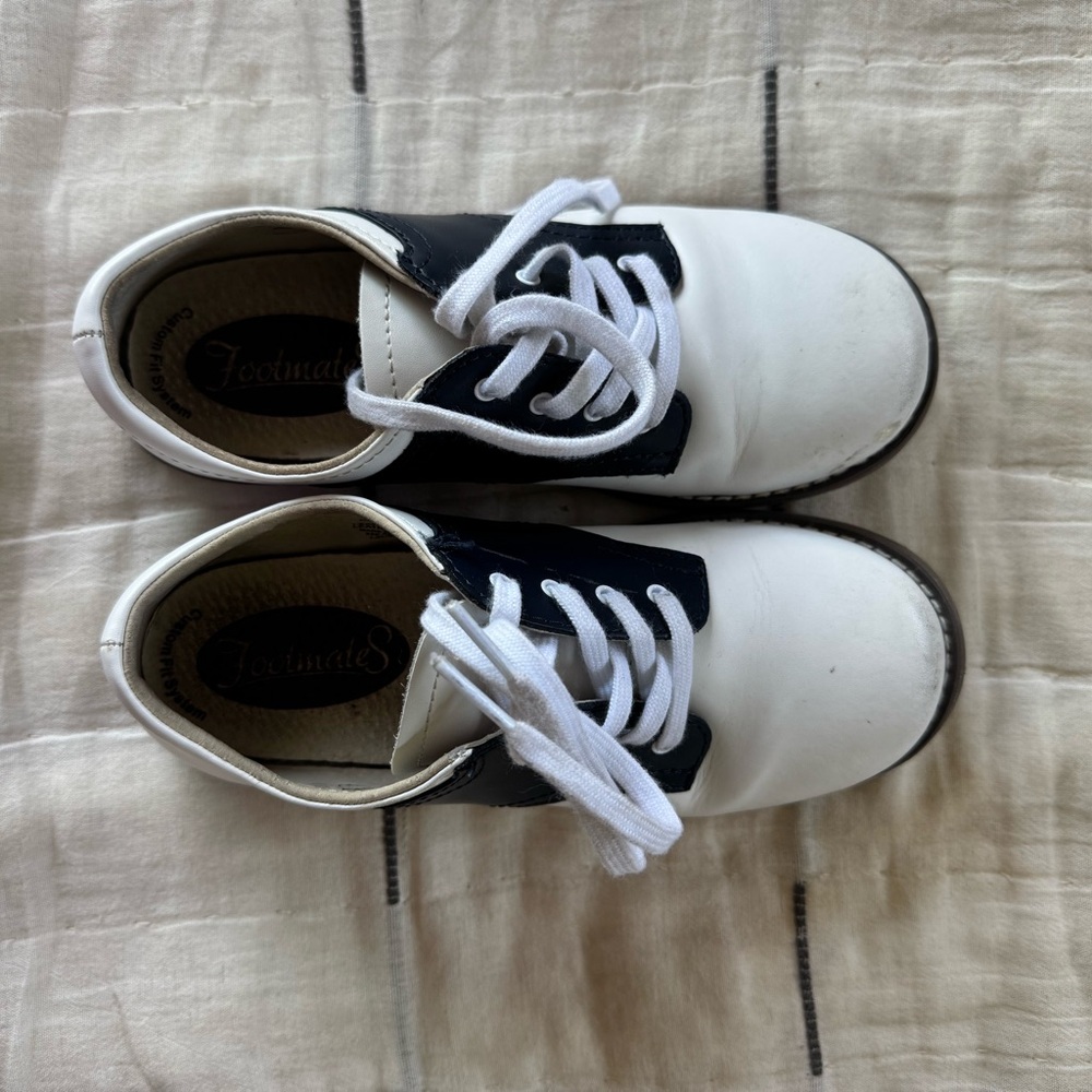 Footmates Saddle Shoes, Size 1